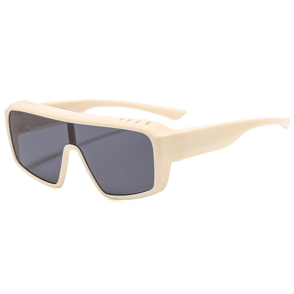 2025 Unisex Square Frame Sunglasses with UV Protection | Wear Over Prescription Glasses