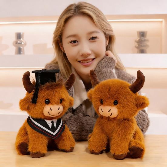 2026 Graduation Highland Cow Plush Toy with Cap Gown Soft Stuffed Animal Graduation Keepsake Toy for Preschool High School College Grads