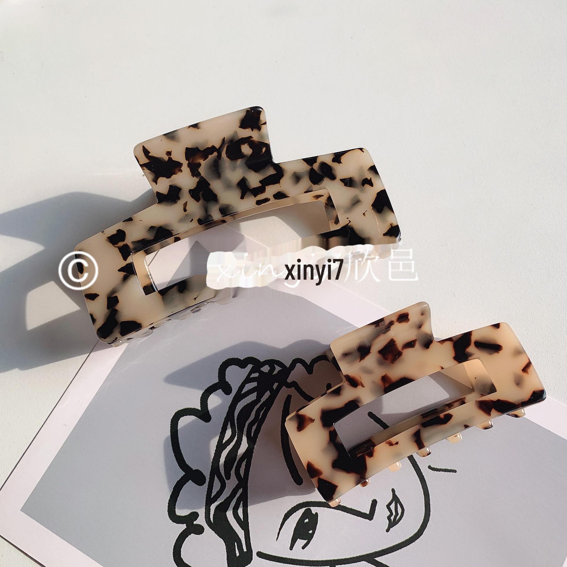 

Елегантна корейська ацетатна шпилька - велика акуляча заколка для волосся середнього та довгого волосся