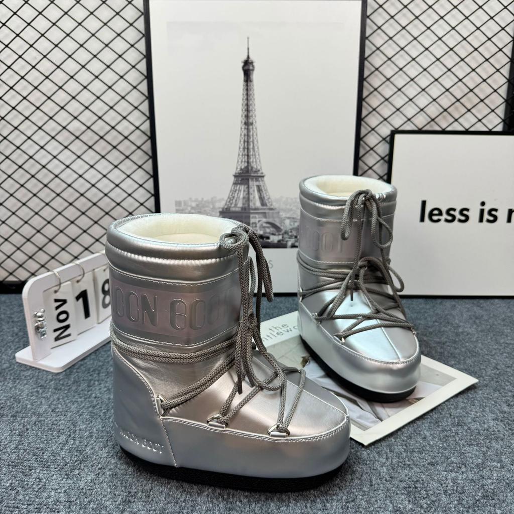 2026 New Heightening Autumn and Winter Moon Boots Women's Non-slip Warm Snow Boots Trendy Boots Ruffian Young Same Boots Medium Tube Lace-up