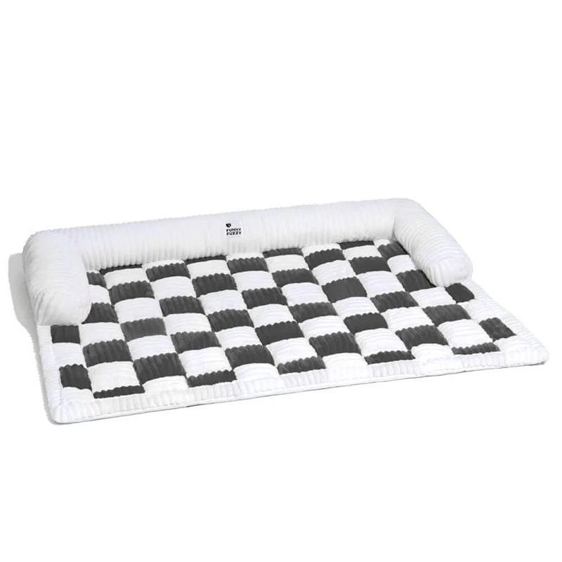 Checkered Plush Pet Bed Soft Comfortable Dog Bed/Cat Bed Square Cushion for Pets