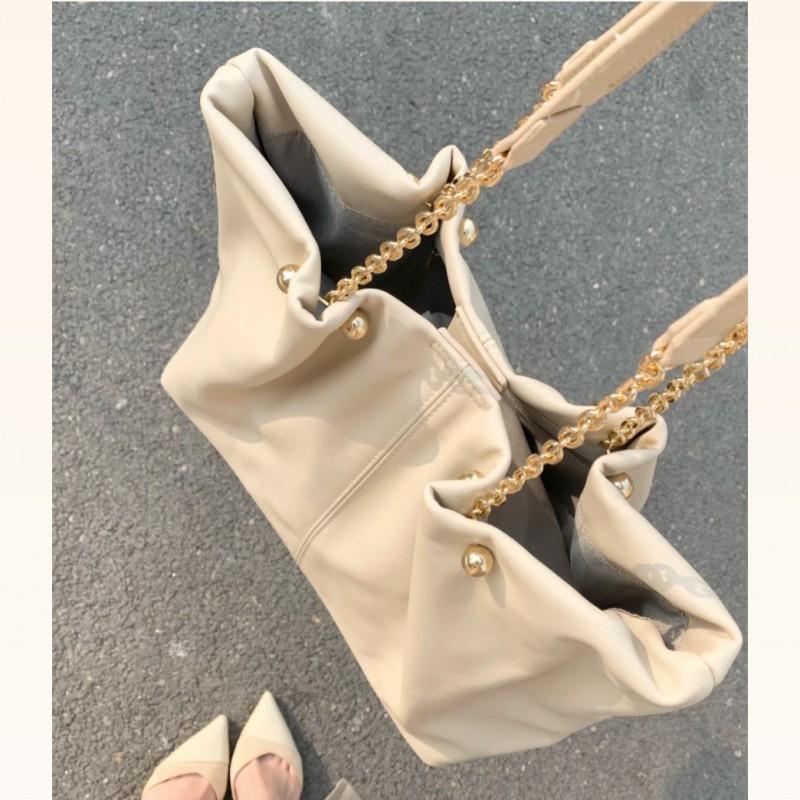 Niche Design Large Capacity Matcha Green Tote Bag Women's Fashionable One-shoulder Underarm All-match Chain
