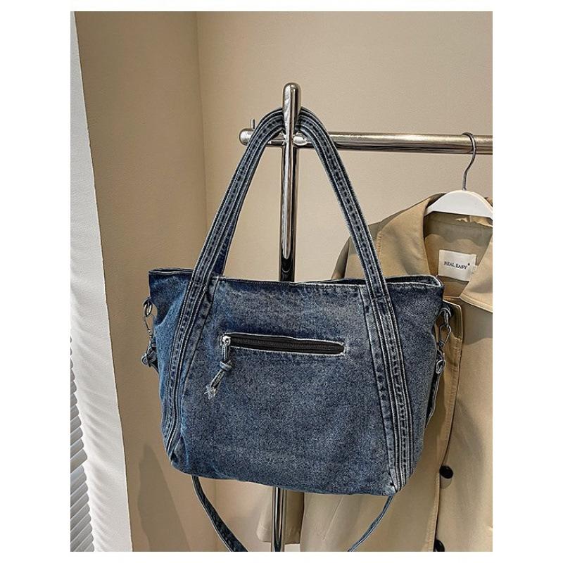 Korean Large Capacity Lazy Style Denim Tote Bag for Women, 2026 New Vintage Commuter Single Shoulder Bag