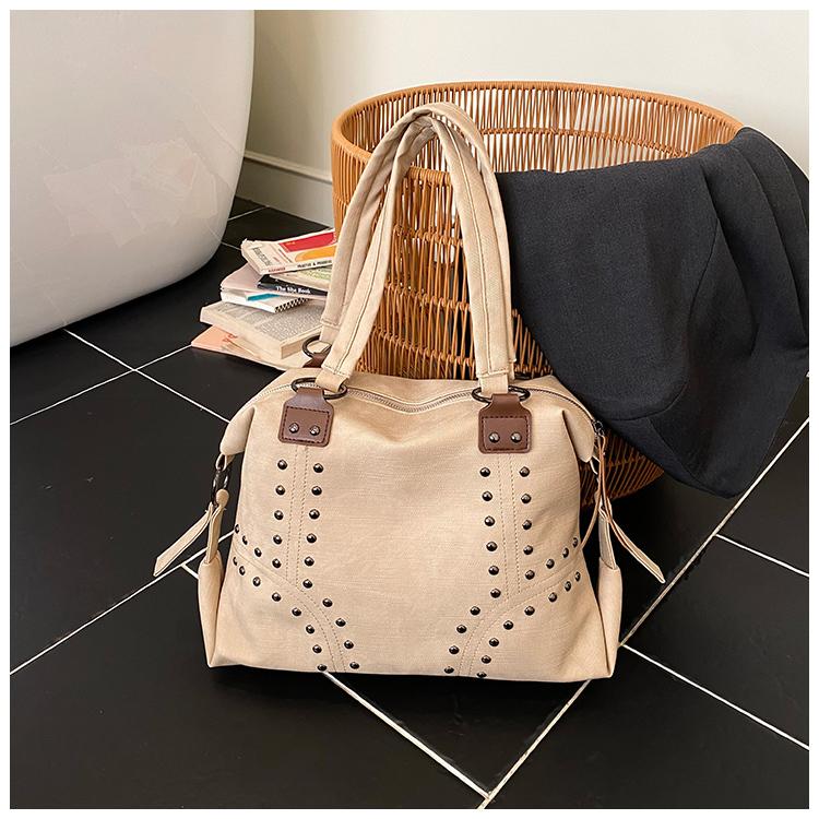 

Fashi Rivets PU Large Capacity Bucket Shoulder Bags High Quality Versatile Popularity Persality Sweet Tote Bags for Women бежевый