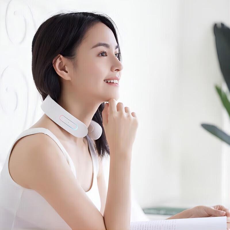 Bear Portable Smart Neck Massager