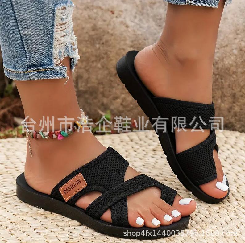 Write the new European and American breathable mesh in summer, fish mouth slippers, non-slip beach slippers