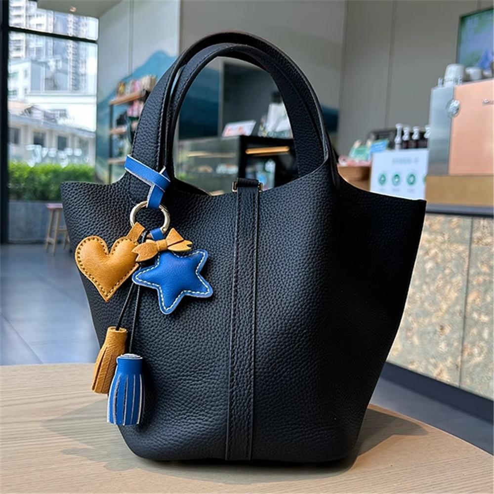 

Handmade Genuine Leather Bag Charm Tassel Heart Star Cute Keychain Pendant Gift синий/жёлтый