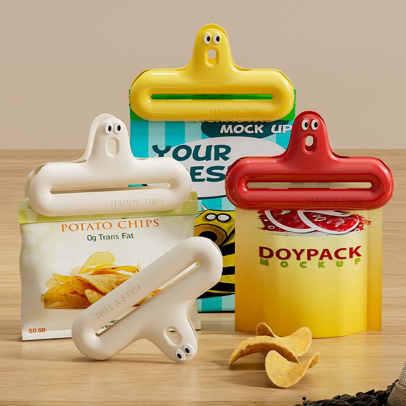 Household Snack Sealing Clips Sealing Clips Kitchen Restaurant Food Moisture-proof Sealing Artifact Creative Cartoon Plastic Clips