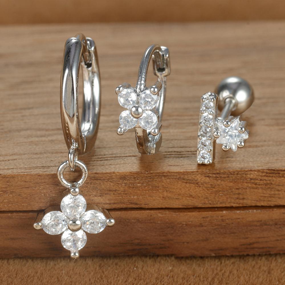 Ensemble de 3 Boucles d'Oreilles Anneau Couronne en Acier Inoxydable Couleur Argent pour Femmes Quatre Fleurs Zirconium Piercing Cartilage Boucle d'Oreille Bijoux Mode