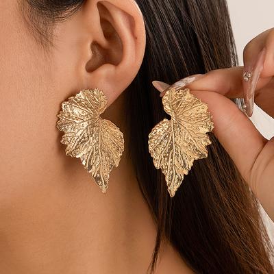 Ingemark Unique Maple Leaf Stud Earrings for Women Trendy 2026 Goth Geometric Vintage Piercing Earrings Jewelry Accessories New