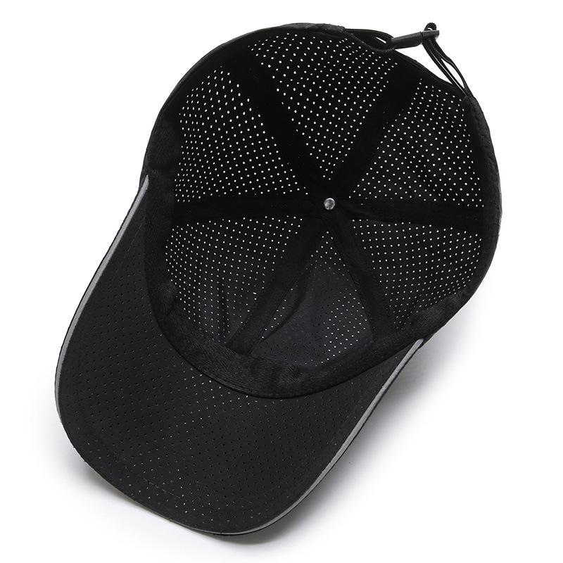 Mesh Breathable Sun Protection Baseball Cap with Reflective Lettering for Men & Women