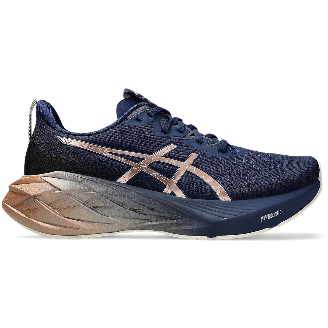 

Sneaker ASICS Novablast 4 Platinum Blue Expanse Rose Gold (Women s)(1012B739-400) 38