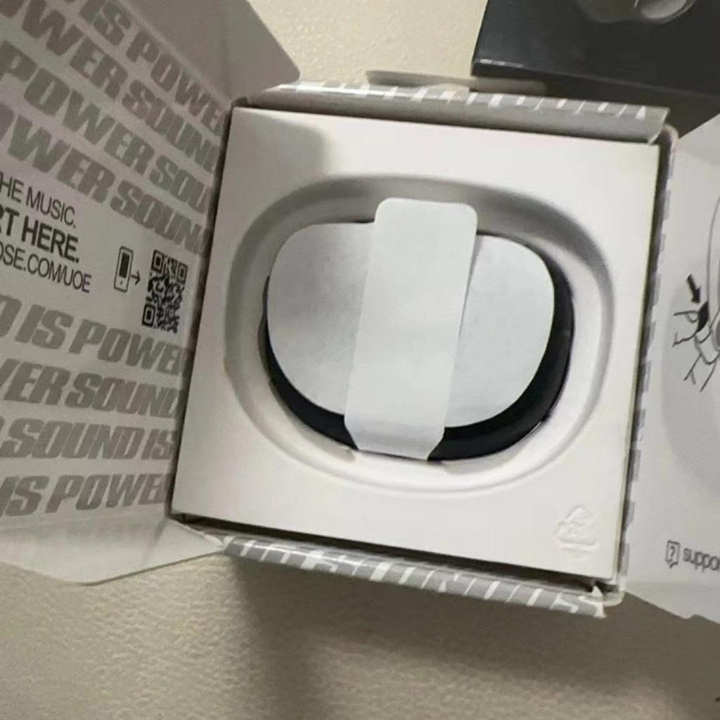 Bose Ultra Open-Ear Bluetooth Headphones with Ear Clip: High-End Version with Unique Registration Code.