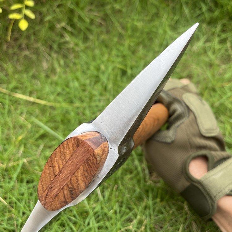 Outdoor Multifunctional 5cr13mov Chopping Axe Camping Car Window Breaking Hand Axe with Leather Cover