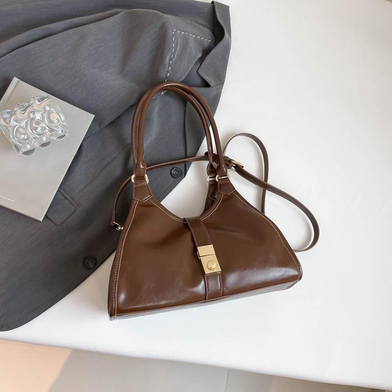 2025 summer new fashion simple retro handbag underarm bag high value niche trend commuter bag women