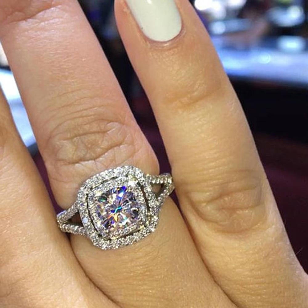 Luxury Lady's Finger Rings with Brilliant Crystal Good Quality Accessories for Wedding Ceremony Trendy Jewelry for Women