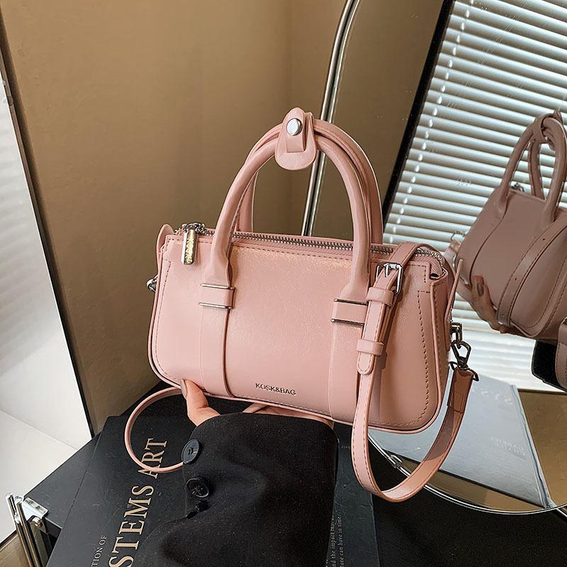 Korean Version of Fashion Portable Pillow Bag Women's 2025 Spring and Summer New Simple Versatile Shoulder Bag Niche Temperament Messenger Bag