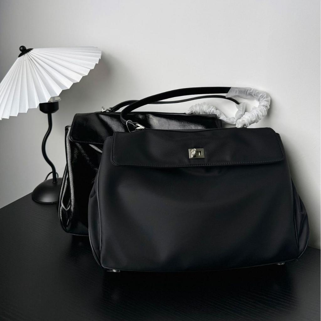 Nylon Tarp-splice Cowhide Underarm Lock Tote Commuter Crossbody Bag for Women