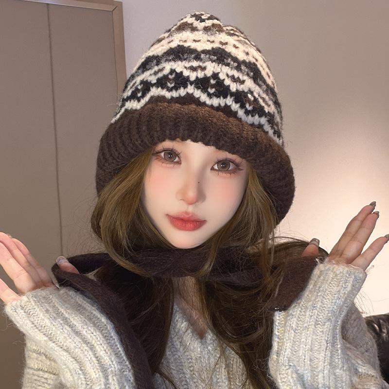 Balaclafa Hat for Women's Winter Warmth Lei Feng Hat Ear Protection Knitted Bag Pullover Hat