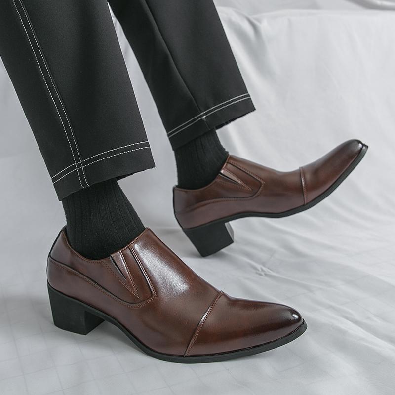 New fashionable pointed-toe high-heeled leather shoes for men breathable casual and trendy business formal shoes