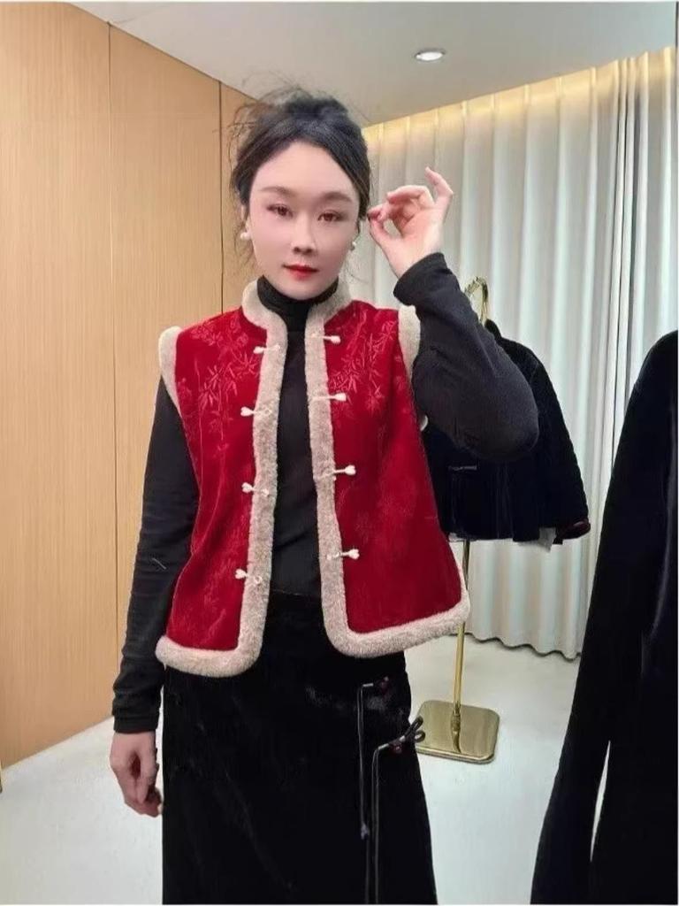 2025 Retro Chinese Red Tang Style Plus Velvet Sleeveless Vest