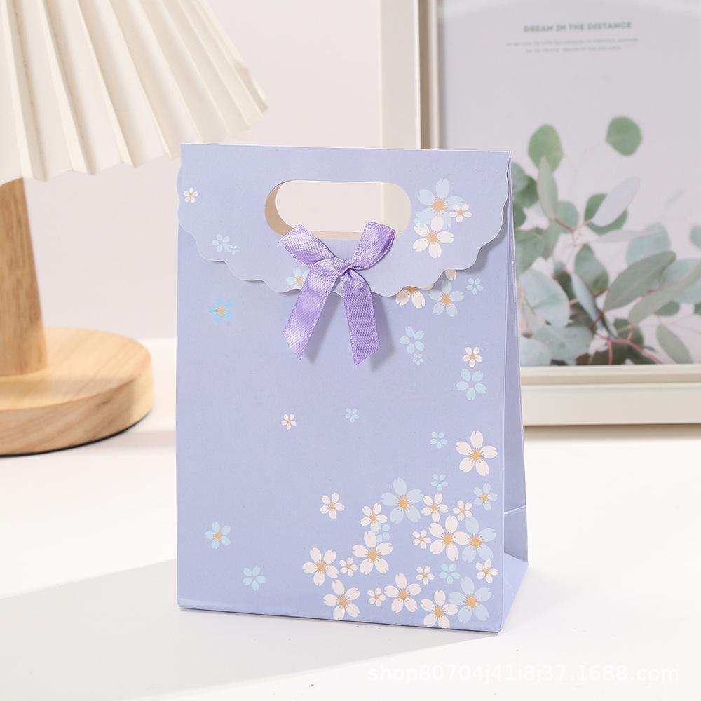 12pcs Cute Flower Party Favor Bags Paper Candy Goodie Bag for Themed Birthday Baby Shower Party Supplies Shopping Bag Party Bag Party Gift Tote Bag