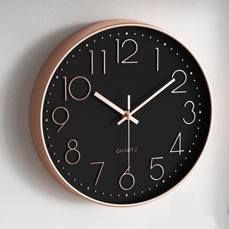 Modern Round Quartz Wall Clock With Silent Motion For Living Room Decor