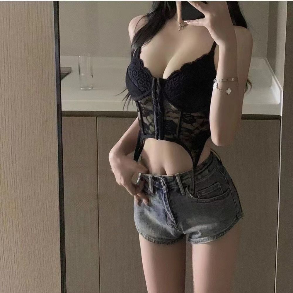 Slim Fit Sexy Lace Corset Top Push Up Hollow Suspender Vest Streetwear Floral Lace Camisole  Girl