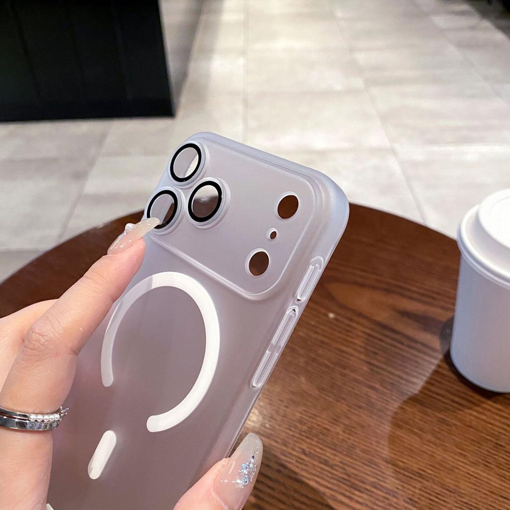 Applicable to iPhone17Pro mobile phone case 15 matte PC ultra-thin ice mist magnetic suction Apple 13 all-inclusive protective case i16
