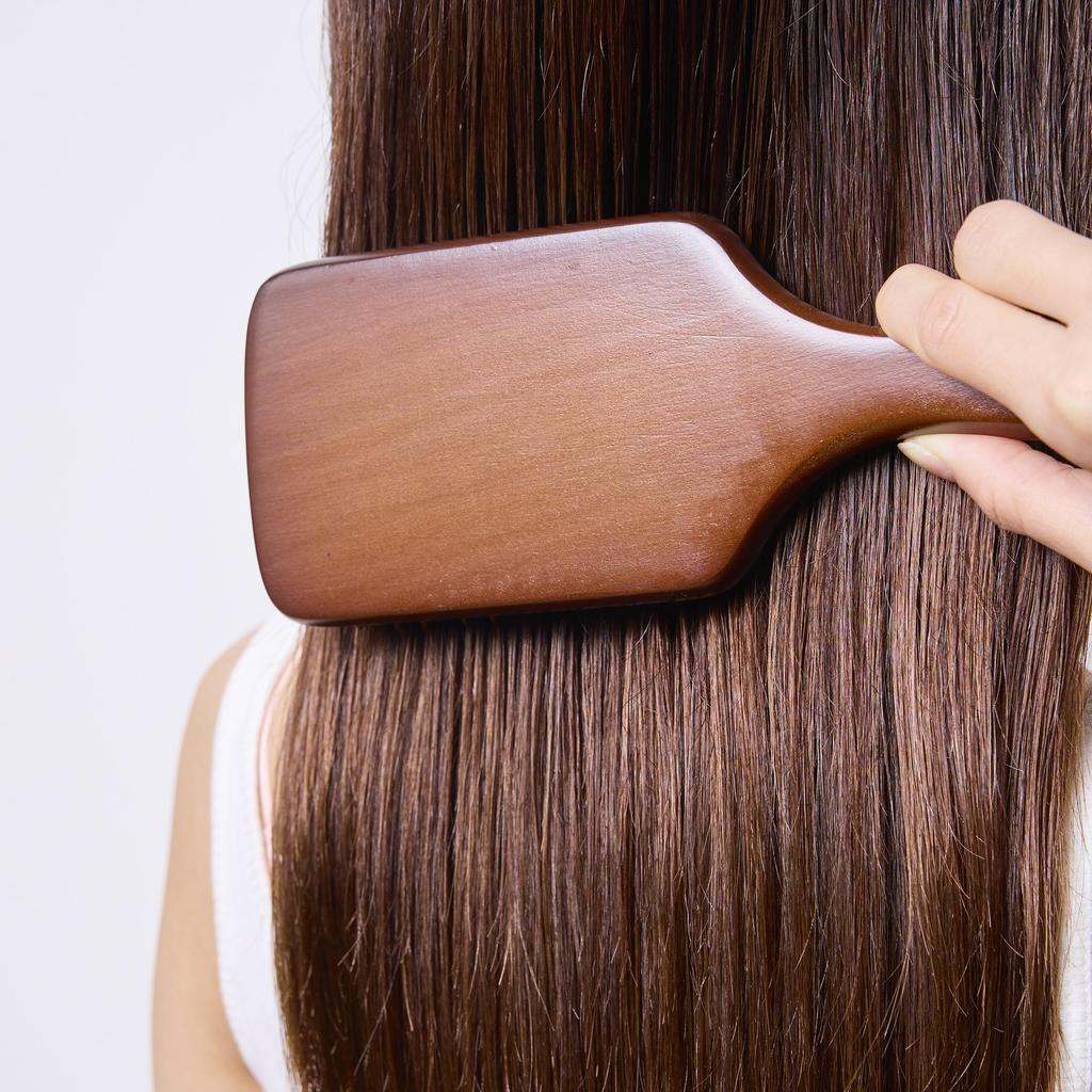 KAMIKA Wooden Paddle Brush Massage Scalp Head [Scalp Brush, Massage, Spa] (1 Brush)