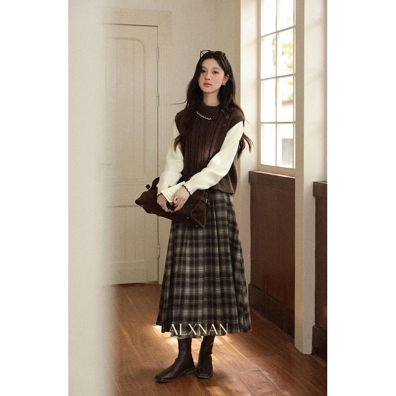 Lulu Deer Coffee A-Line High-Waist Skirt
