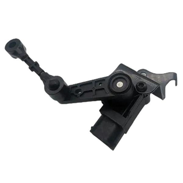 The GX733C280CA is a front right height level sensor for the Jaguar E-PACE 3.0i.