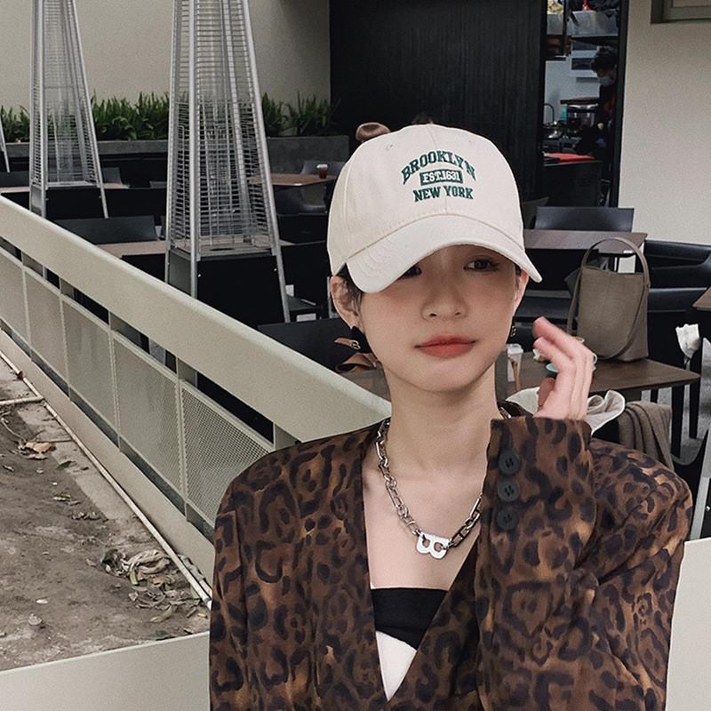 Cotton Baseball Highquality Cap With Sun Protection In Black And Navy Blue
