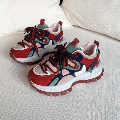 Koreańska wersja platformy dad sneakers damskie 2025 wiosna i jesień nowe retro dopasowanie kolorów casualowe muffin średni obcas sneakersy