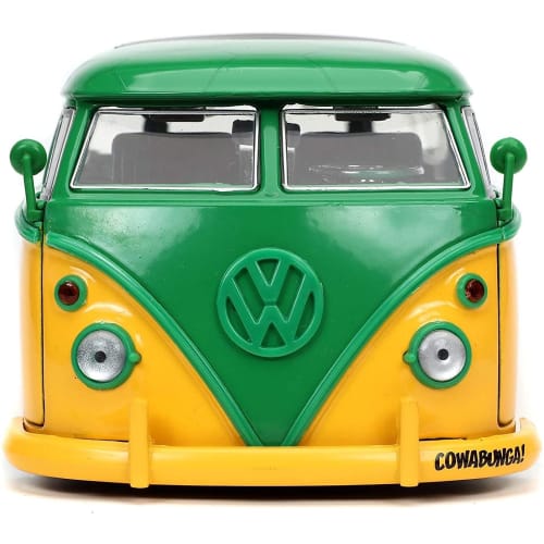 1:24 Turtles 1962 VW Bus with Leonardo Turtles Diecast Car
