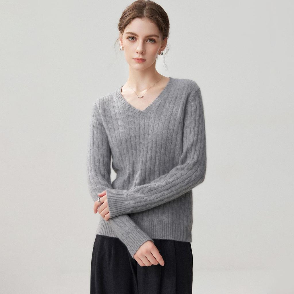 3D Cable Knit V-Neck Cashmere Sweater - Women's Elegant Autumn/Winter 2026 Collection, Loose Slimming Fit