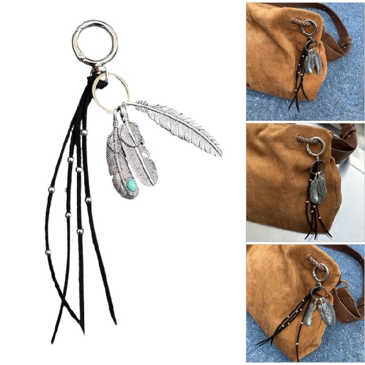 Metallic Alloy Keychain With Feather Tassels Design Versatile Bag Backpack Decoration Sturdy Fashion Jewelry Accessory