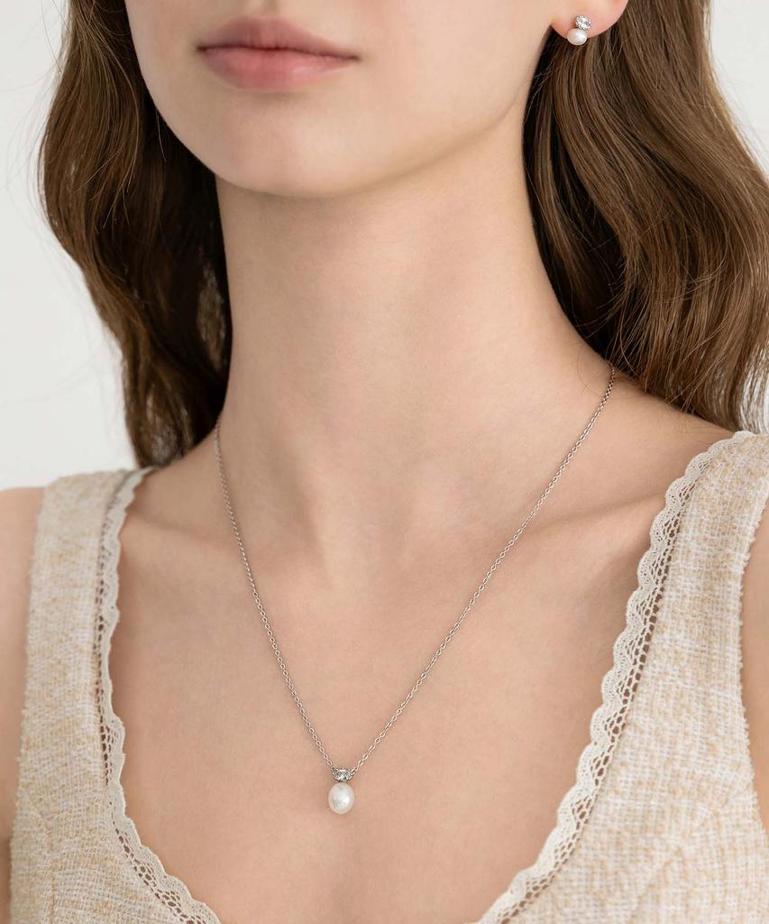 Tatiana (Silver 925) Oval Cubic Pearl Necklace Nz2551