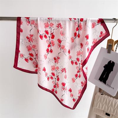 Accessoires – Schals & Tücher