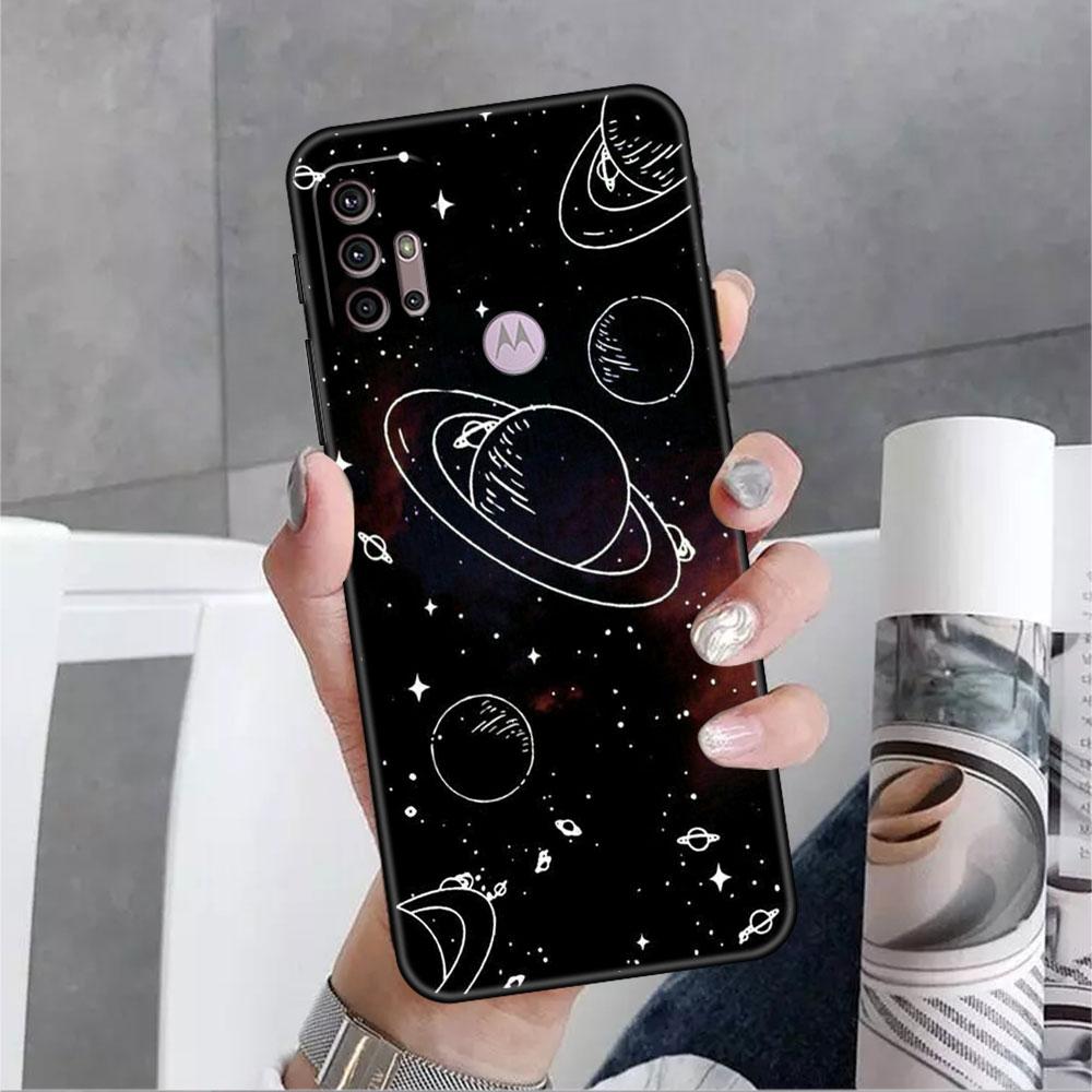 

Чехол для Motorola G30 G60 Edge 20 G9 G22 G8 Power G31 G500 G50 30 Pro Черный Мягкий Чехол для Телефона Астронавт Космический корабль One Hyper