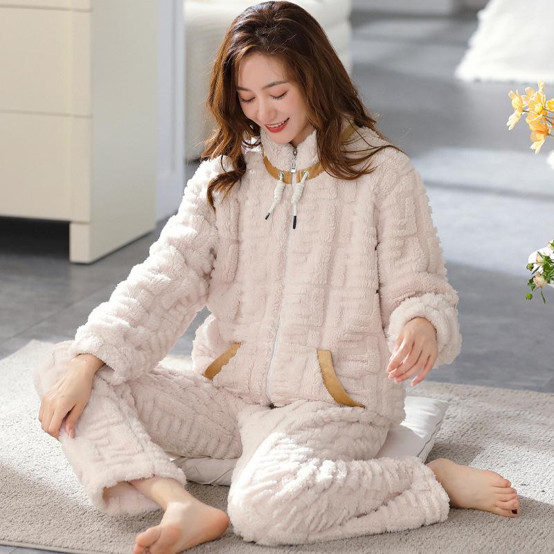 Pajamas Women'S Winter Coral Fleece Thickened Fleece Autumn And Winter Flannel Winter Models Can Be Worn Outside Loungewear