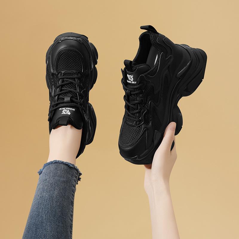 Black Thick-soled Dad Shoes Versatile Showing Their Feet, Small Inner Height-enhancing Women's Shoes, Autumn and Winter New Casual Sports Shoes