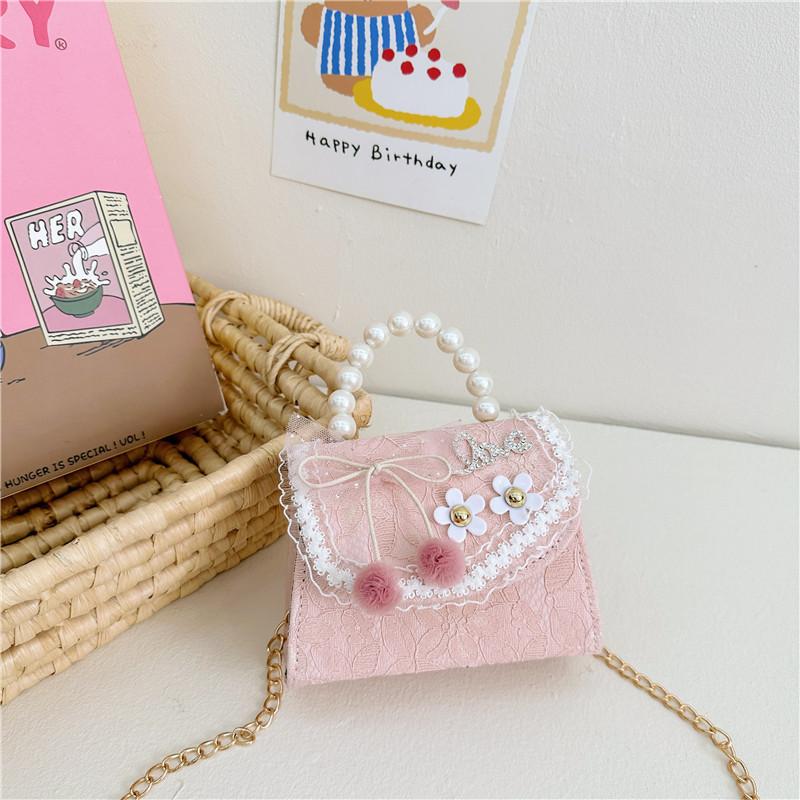

Cute And Functional Girls Crossbody Bag With Chain Element Perfect For Everyday Wear рожевий