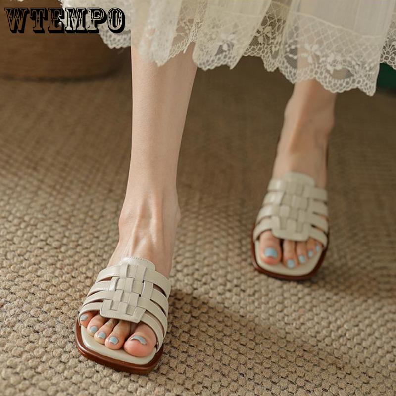 Schlichtes Temperament Leder Römischer Wind Ein Wort Sandalen Damen Sommer Vielseitig Draußen Tragen Flache Sohle Vorbereitung Weiche Ledersandalen