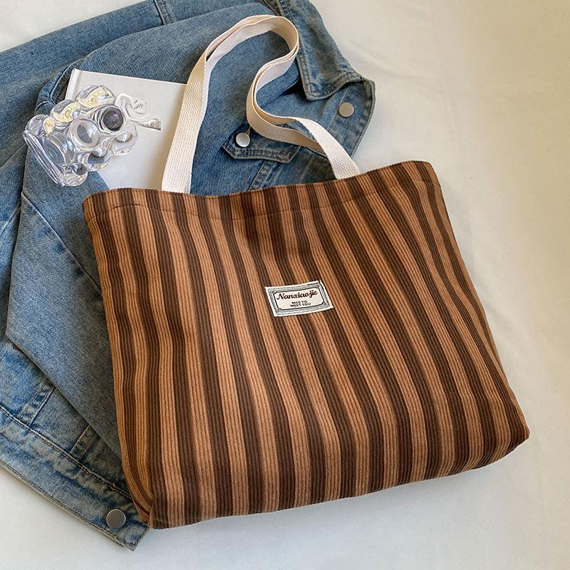Canvas Tas voor Middelbare School Studenten Vrouwelijke Commuter Tote Bag Vrouwelijk Ins Japans Meisje Enkele Schouder Handtas Vrouwelijk brown
