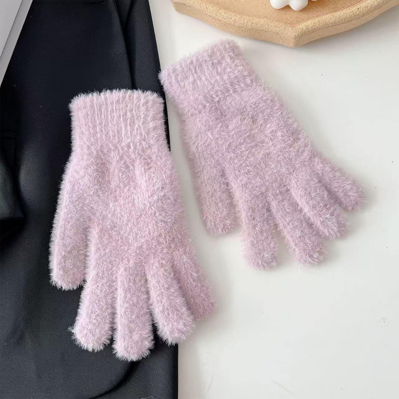 

Плюшевые перчатки из искусственного кроличьего меха в Instagram для девочек для катания на велосипеде зимой с флисовой подкладкой, теплые и милые. Относится к ученицам, которые хотят сохранить тепло. One size