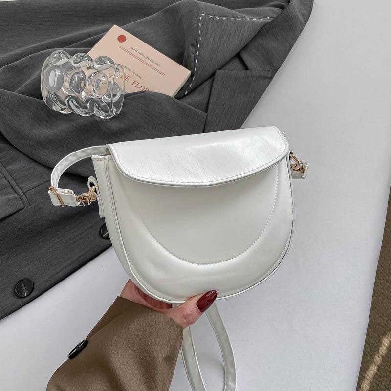 Leisure Commuting Shoulder Bag, Saddle Bag, Simple Cross-body Bag, High Appearance Level, Fashionable