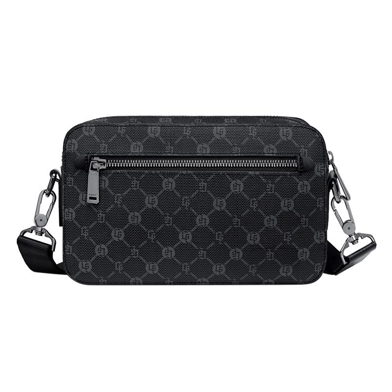 New GOLF PVC/Synthetic Leather Shoulder Bag Regular Men's Gray & Black GBD22956