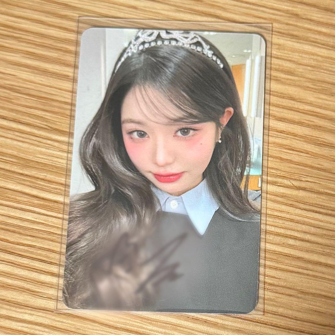 

[USED] IVE Wonyoung EMPATHY autographed applemusic trading card