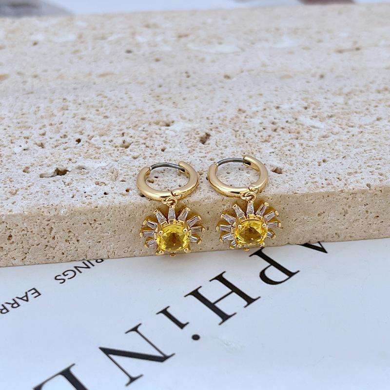 Trendy Luxury Zircon Flower Metal Earrings
